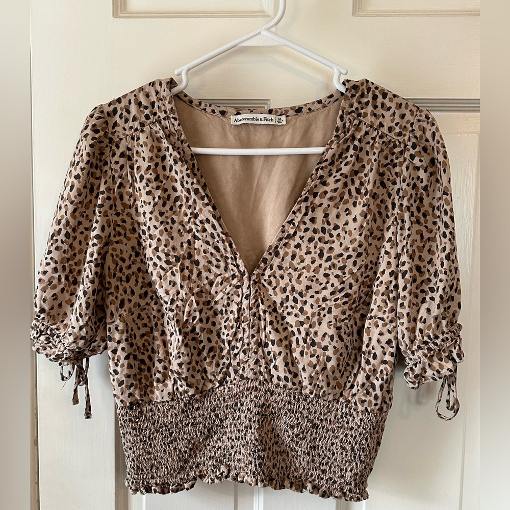 Abercrombie & Fitch Leopard Rouched Crop Top